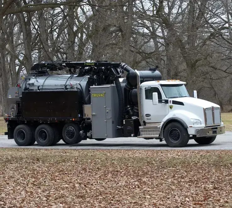 TRUVAC APXX delivering powerful vacuum performance, large debris capacity, and efficient spoil management for contractors and municipal crews.